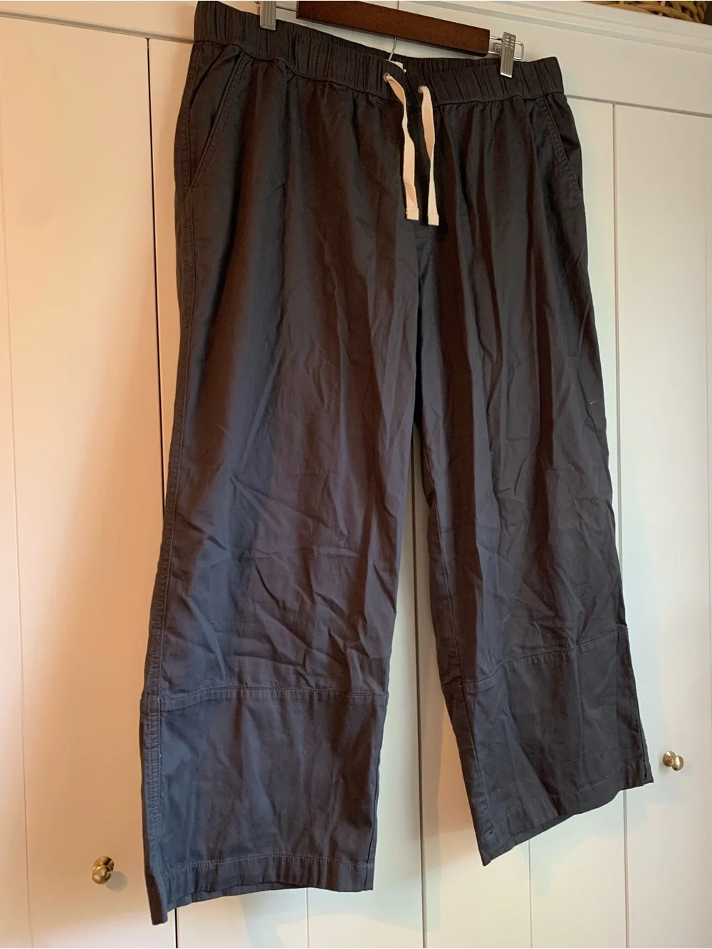Pact Women's Daily Twill Pant pull on drawstring Charcoal gray XL - Picture 2 of 6